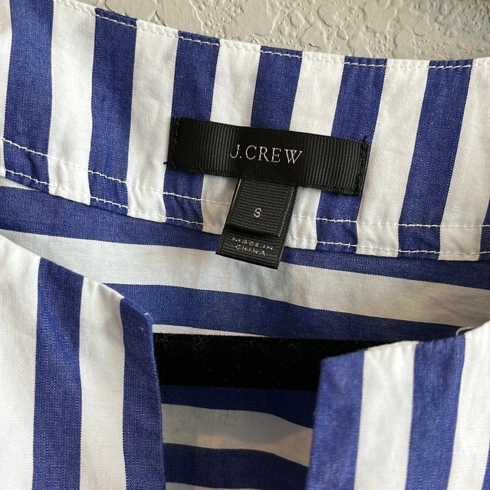 J.Crew. S. Like new. Blue/white stripe blouse.